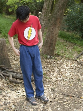 「Lands' End（ランズエンド）のアイテム（パンツ）」を使った、steez【オンライン古着屋】さん（メンズ・176cm）の夏コーディネート
