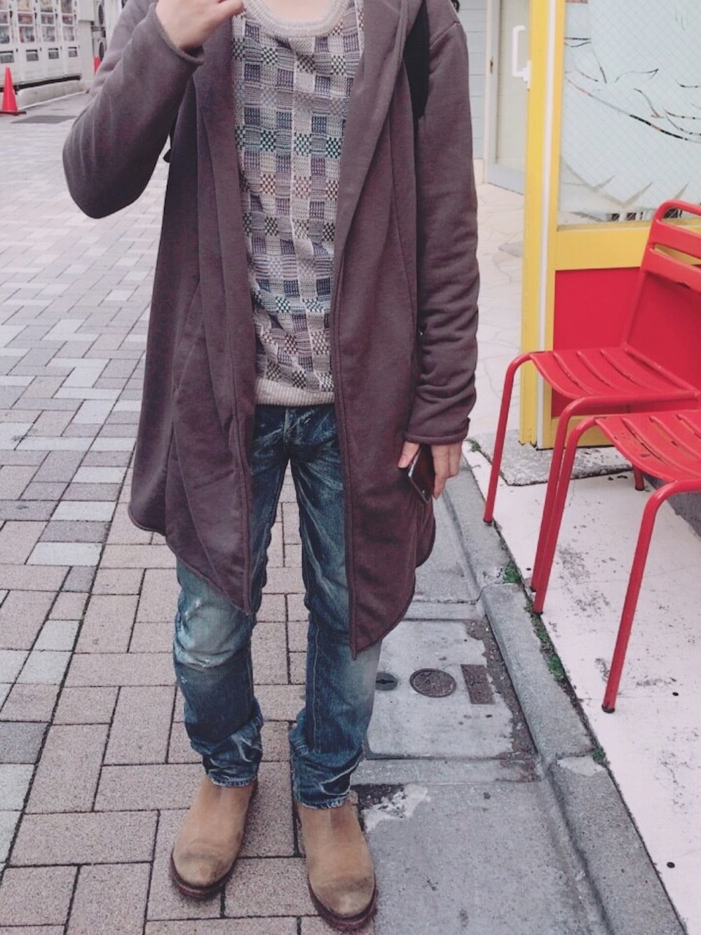 「SENSE OF PLACE by URBAN RESEARCHのアイテム（ニット/セーター、グレー系）」を使った、かまゆきさん（メンズ・167cm）の春コーディネートの1枚目の写真