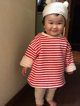 「キッスコーデ」｜「アイテム（スウェット）」を使った、コトコトさん（キッズ・70cm）の冬コーディネート