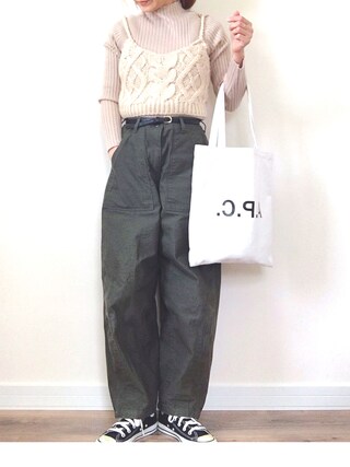 maki使用「Lee（【WEB限定】【Lee】ルーズフィットベイカーパンツ）」的時尚穿搭