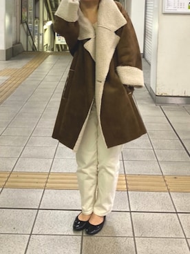 「KBF（ケイビーエフ）のアイテム（ムートンコート）」を使った、あさん（レディース・158cm）の冬コーディネート