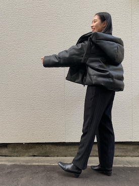 「ZARA（ザラ）のアイテム（ジャケット/アウター、ブラック系）」を使った、sasuさん（レディース）の冬コーディネート