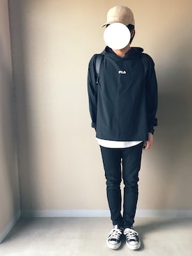 「FILA（フィラ）のアイテム（パーカー）」を使った、Naoさん（メンズ・170cm）の秋コーディネート