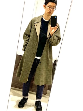 「リバーシブル」｜「アイテム（チェスターコート）」を使った、DAIさん（メンズ・176cm）の秋コーディネート