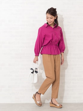 「アイテム（シャツ/ブラウス、ピンク系）」を使った、NBB STAFF03さん（レディース・163cm）の春コーディネート