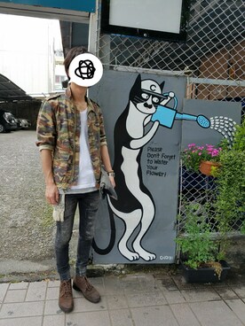 「URBAN RESEARCH（アーバンリサーチ）のアイテム（ミリタリージャケット）」を使った、yujiさん（メンズ・176cm）の春コーディネート