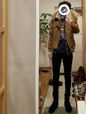「しまむら（シマムラ）のアイテム（Tシャツ/カットソー）」を使った、yujiさん（メンズ・176cm）の冬コーディネート
