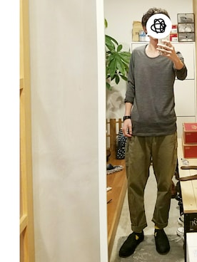 「MANEBU（マネブ）のアイテム（スリッポン）」を使った、yujiさん（メンズ・176cm）の春コーディネート