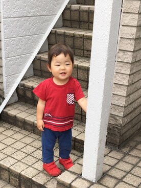 「デニムレギンス」｜「アイテム（スニーカー）」を使った、あかねくん&たっくんさん（キッズ・80cm）の夏コーディネート