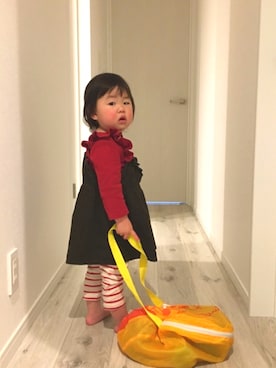 「肩フリル」｜「アイテム（ワンピース/ドレス）」を使った、あかねくん&たっくんさん（キッズ・80cm）の春コーディネート
