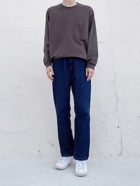 「UNIQLO（ユニクロ）のアイテム（Tシャツ/カットソー、ブラウン系）」を使った、Hollyさん（メンズ・181cm）の夏コーディネート