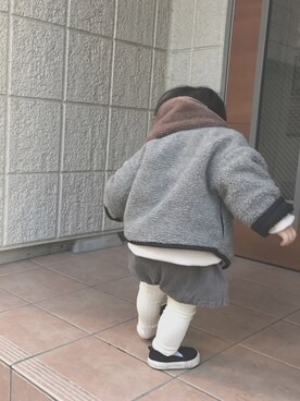 「白タイツ」｜「アイテム（ブルゾン）」を使った、chibiさん（キッズ・80cm）の冬コーディネート