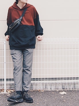 「TOPMAN（トップマン）のアイテム（スラックス）」を使った、よしおさん（メンズ・175cm）の秋コーディネート