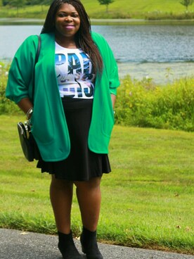 Vivi N.さんのコーディネート