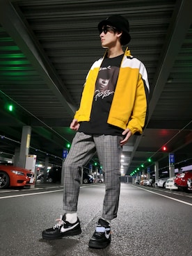 「off white」｜「アイテム（ナイロンジャケット）」を使った、ジェロニモさん（メンズ・170cm）の冬コーディネート