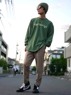 「off white」｜「アイテム（ニットキャップ/ビーニー）」を使った、ジェロニモさん（メンズ・170cm）の夏コーディネート