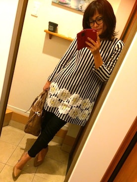 「Design Tshirts Store graniph（デザイン　ティーシャツ　ストア　グラニフ）のアイテム（チュニック）」を使った、ゆみちょりさん（レディース・161cm）の冬コーディネート