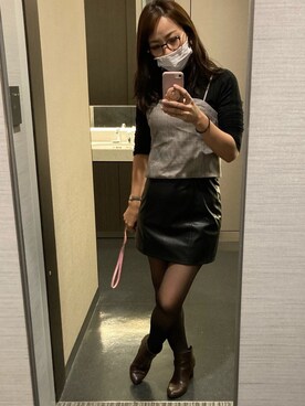 「GU（ジーユー）のアイテム（スカート、ブラック系）」を使った、ゆみちょりさん（レディース・163cm）の冬コーディネート