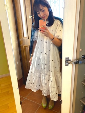 「春めきシューズ」｜「アイテム（デニムジャケット）」を使った、ゆみちょりさん（レディース・163cm）の春コーディネート