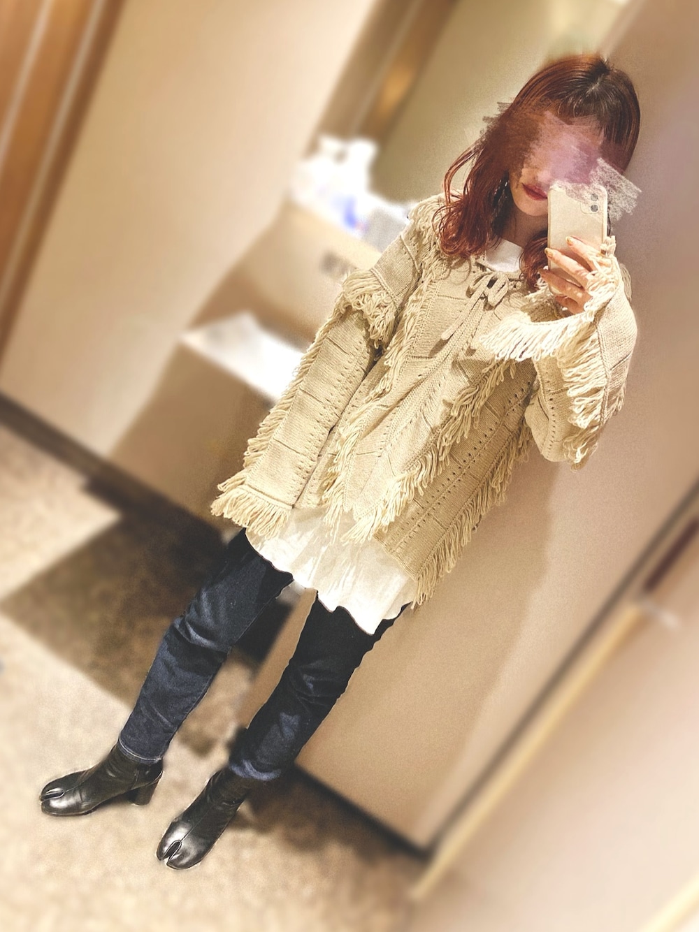 「オトナカジュアル、おしゃれさんと繋がりたい、ベージュ、ニット、足袋、タビブーツ、デニム、カジュアルコーデ、ootd、ベージュコーデ」｜「603の603 フリンジニット（ニット/セーター、ベージュ系）」を使った、ykさん（レディース・160cm）の冬コーディネートの1枚目の写真