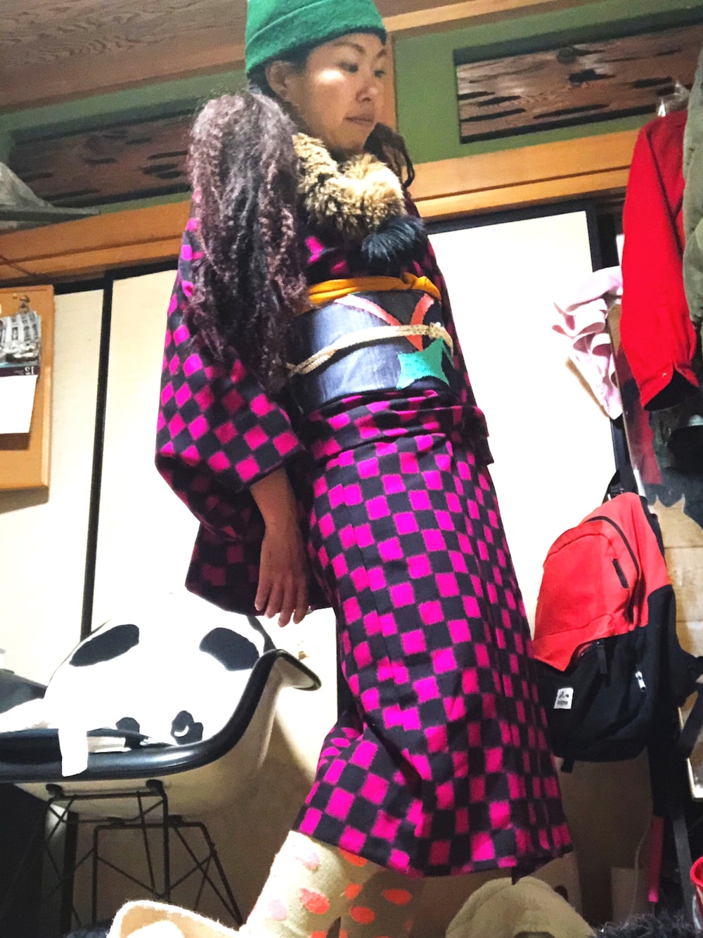 「ウール着物、名古屋帯、カジュアル着物、ニットキャップ、忘年会、着物、KIMONO姫にあこがれる。」｜「お母さんのお下がりのアイテム（浴衣、パープル系）」を使った、じぞうさん（レディース・155cm）の冬コーディネートの1枚目の写真