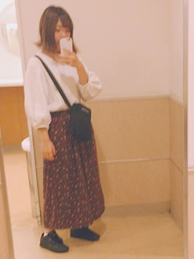 「iFace（アイフェイス）のアイテム（その他）」を使った、asuさん（レディース・153cm）の秋コーディネート