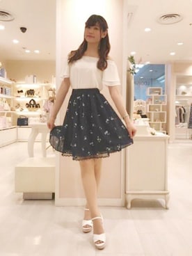 「LODISPOTTO（ロディスポット）のアイテム」を使った、LODISPOTTO OFFICIALさん（レディース・163cm）の夏コーディネート