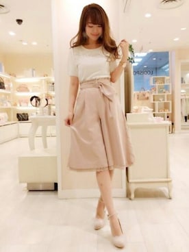 「LODISPOTTO（ロディスポット）のアイテム（パンツ）」を使った、LODISPOTTO OFFICIALさん（レディース・162cm）の秋コーディネート