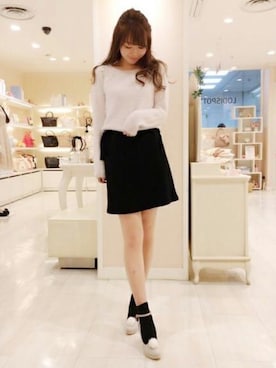 「LODISPOTTO（ロディスポット）のアイテム」を使った、LODISPOTTO OFFICIALさん（レディース・162cm）の秋コーディネート