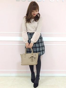 「LODISPOTTO（ロディスポット）のアイテム」を使った、LODISPOTTO OFFICIALさん（レディース・157cm）の秋コーディネート