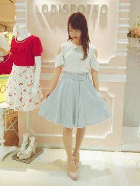 「LODISPOTTO（ロディスポット）のアイテム」を使った、LODISPOTTO OFFICIALさん（レディース・159cm）の春コーディネート