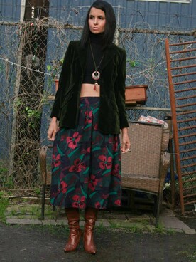 「midi skirt」｜morningthriftさん（レディース・173cm）の冬コーディネート