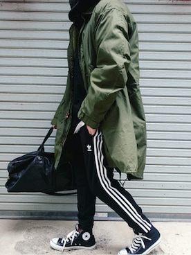 「スヌード」｜「アイテム（モッズコート）」を使った、ARu.さん（メンズ・172cm）の春コーディネート