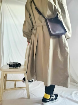 「EMMA  CLOTHES」｜「アイテム（トレンチコート）」を使った、ARu.さん（メンズ・172cm）の冬コーディネート