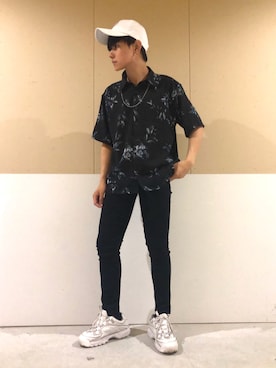 「Guess（ゲス）のアイテム（キャップ）」を使った、ニェーダ／kazu／카즈さん（メンズ・168cm）の夏コーディネート