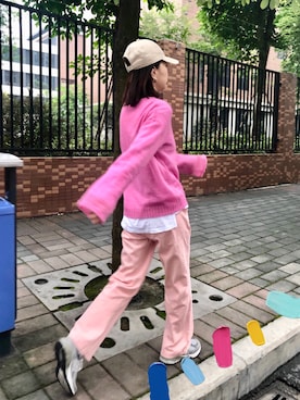 「基础款」｜「アイテム（キャップ）」を使った、Amberさん（レディース・160cm）の秋コーディネート