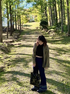 「古着のアイテム（シャツ/ブラウス、ブラウン系）」を使った、ミズキさん（レディース・160cm）の秋コーディネート