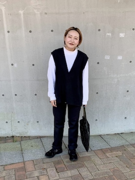 「MIDIUMISOLID（ミディウミソリッド）のアイテム（ベスト、ブラック系）」を使った、ミズキさん（レディース・160cm）の春コーディネート