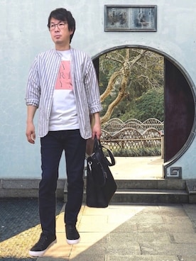 「SAINT LAURENT PARIS（サンローランパリ）のアイテム（トートバッグ）」を使った、ひじきさん（メンズ・168cm）の春コーディネート