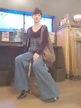 「ハイウエストデニム」｜「アイテム（サロペット/オーバーオール）」を使った、Hanaさん（レディース・155cm）の春コーディネート