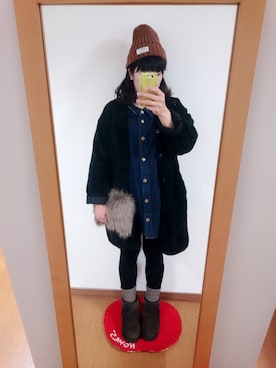 「mercibeaucoup,（メルシーボークー）のアイテム（シャツワンピース）」を使った、ゆっぴりっぽうさん（レディース・160cm）の冬コーディネート