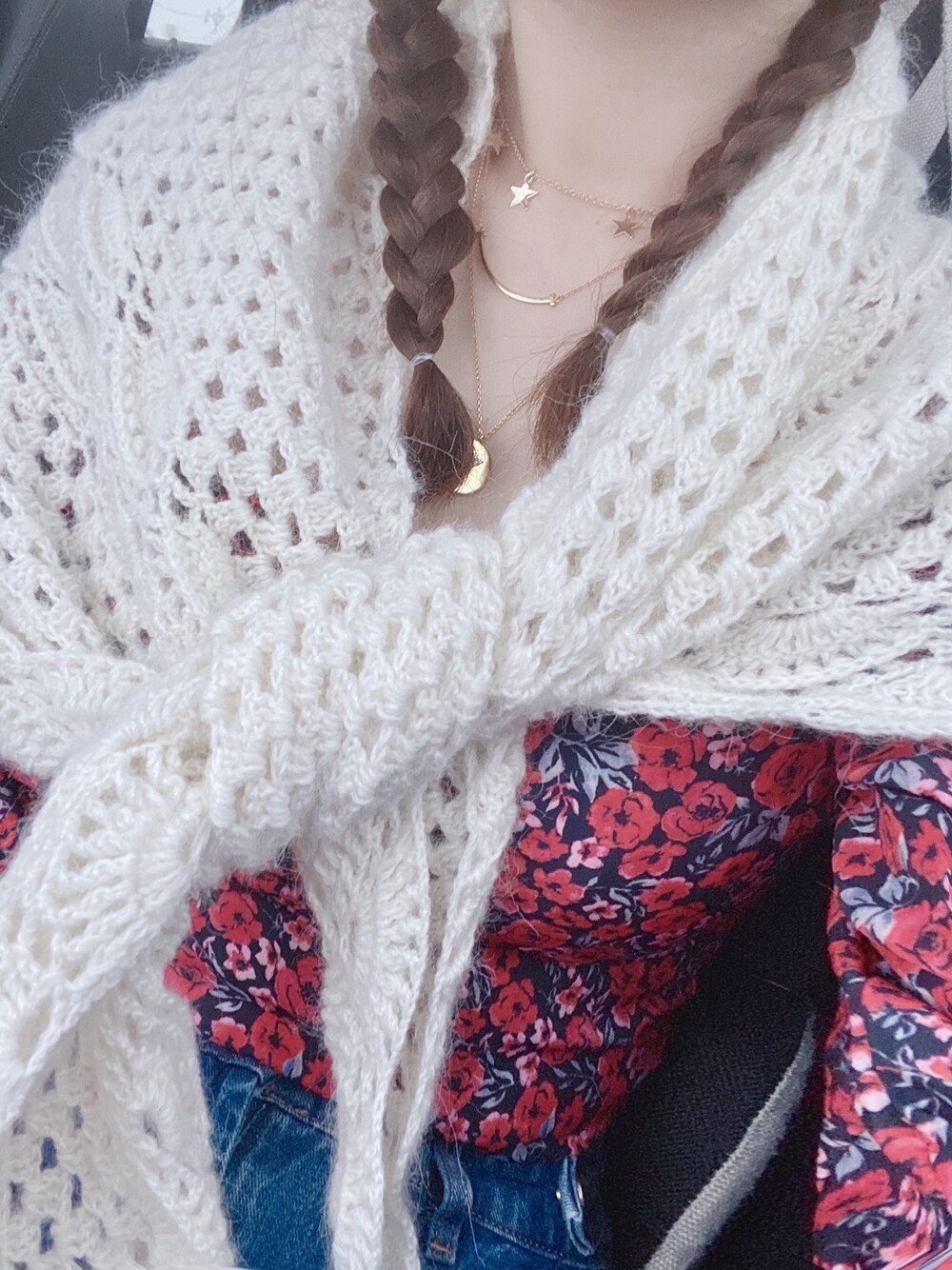 「BrandyMelvilleのアイテム（ネックレス、ゴールド系）」を使った、阿兔酱さん（レディース・160cm）の春コーディネートの1枚目の写真
