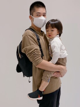 「アイテム（スウェット）」を使った、Minnさん（キッズ・90cm）の秋コーディネート