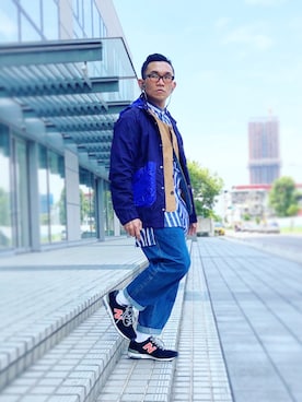 「J.CREW」｜「アイテム（その他アウター）」を使った、Colorholic manさん（メンズ・172cm）の春コーディネート