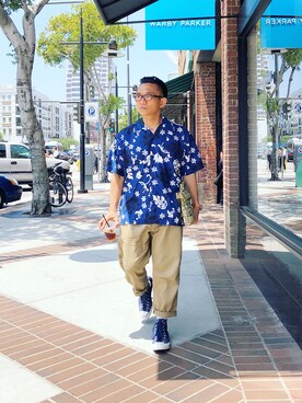 「MIS（エムアイエス）のアイテム（メッセンジャーバッグ）」を使った、Colorholic manさん（メンズ・172cm）の夏コーディネート