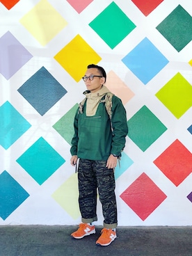 「J.CREW」｜「アイテム（その他アウター）」を使った、Colorholic manさん（メンズ・172cm）の冬コーディネート