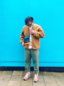 「J.CREW」｜「アイテム（その他アウター）」を使った、Colorholic manさん（メンズ・172cm）の冬コーディネート