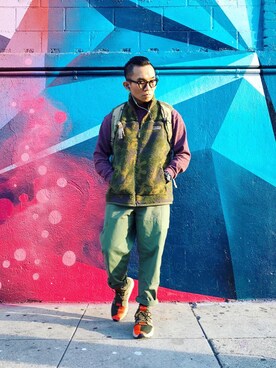「J.CREW」｜「アイテム（その他アウター）」を使った、Colorholic manさん（メンズ・172cm）の冬コーディネート