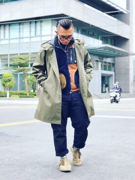 「J.CREW」｜「アイテム（その他アウター）」を使った、Colorholic manさん（メンズ・172cm）の冬コーディネート
