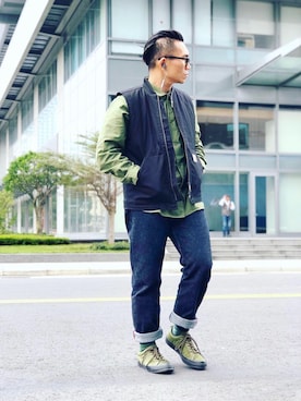 「Carhartt WIP（カーハートダブリューアイピー）のアイテム（その他アウター）」を使った、Colorholic manさん（メンズ・172cm）の春コーディネート